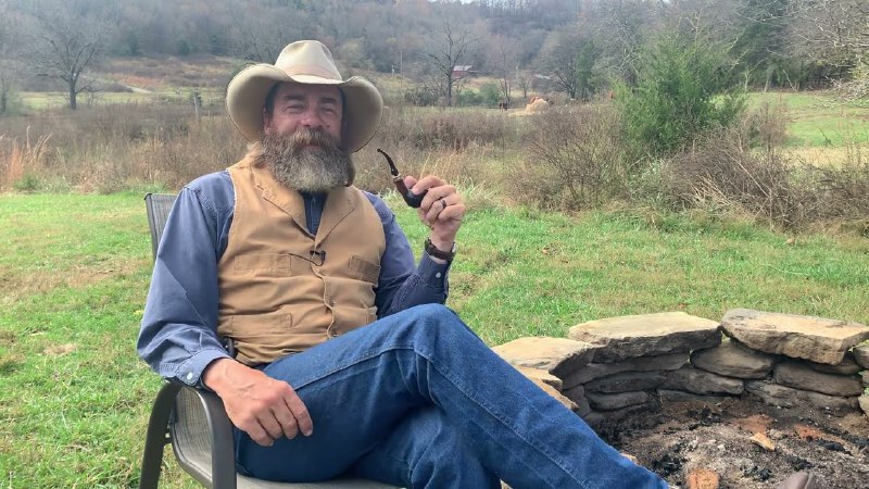 如何过上完美的一天？只要活在当下，不期待未来，不受外部环境影响，很容易就会找到完美的一天