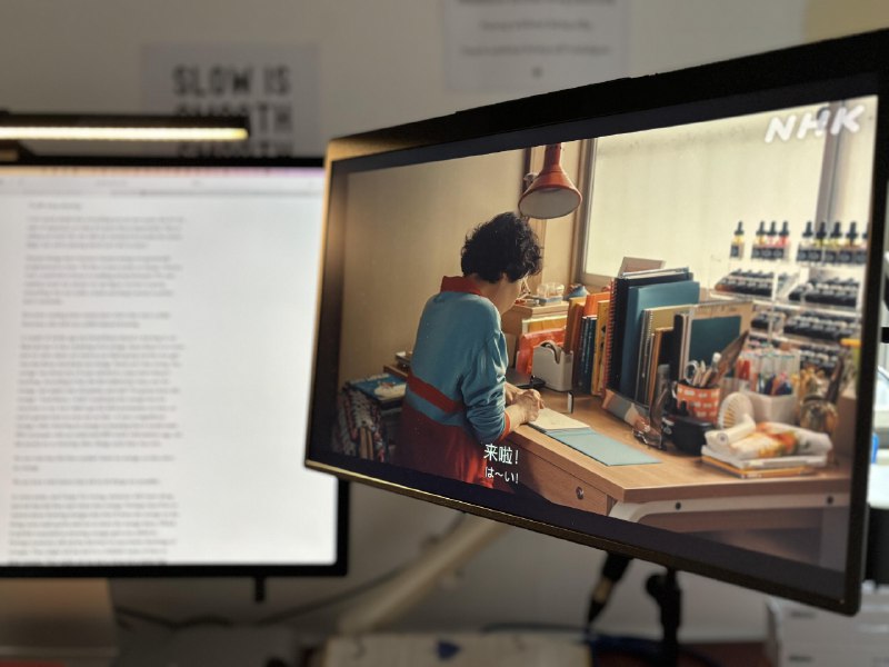 副屏看片嘎嘎爽片子是《住宅区的二人》via happy xiao