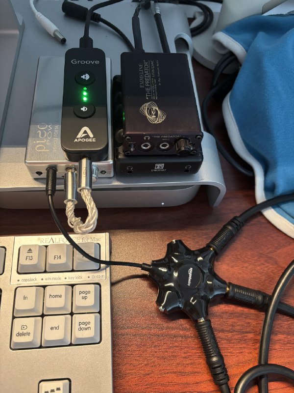 Apogee Groove 透明听感 + Headamp Pico Power 透明放大 = 不加味精的纯放大效果via happy xiao