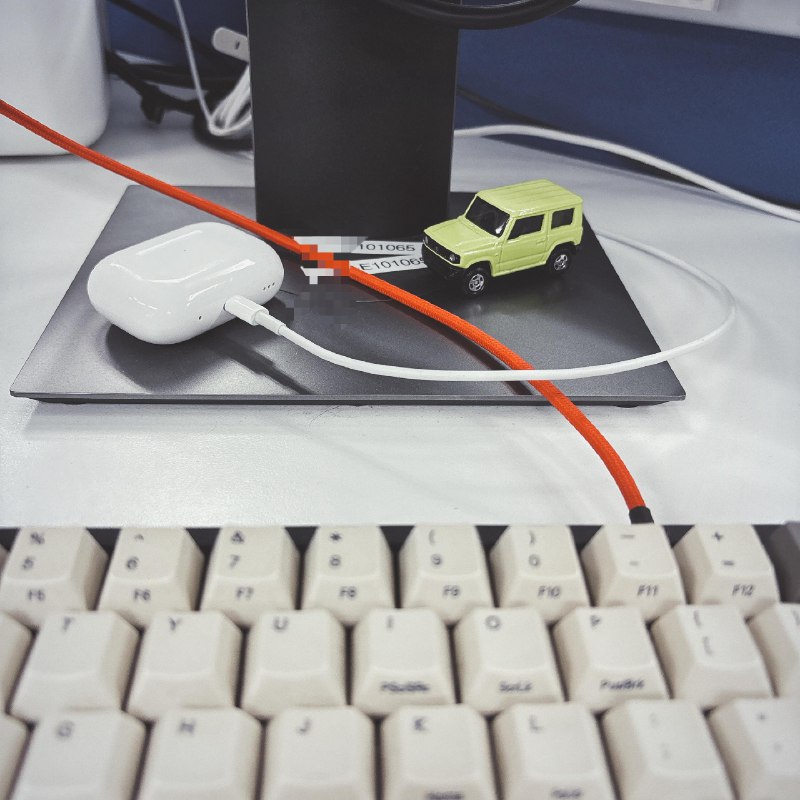 我公司桌面上也有一台😃via happy xiao🥤kele.me